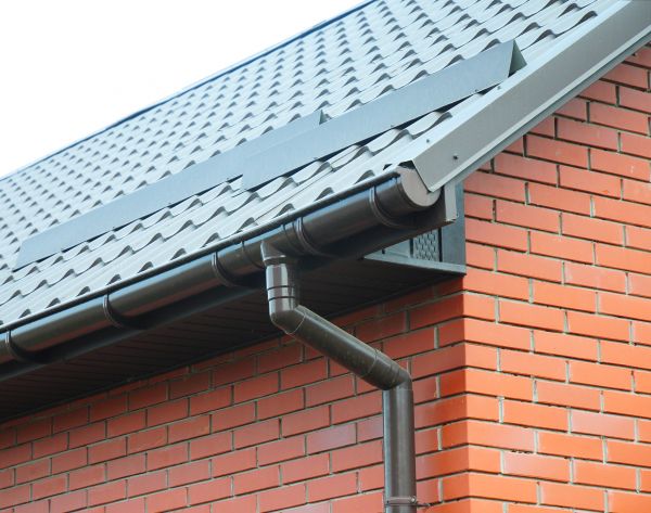 Cost of Roof Downspout Replacement in Cranston